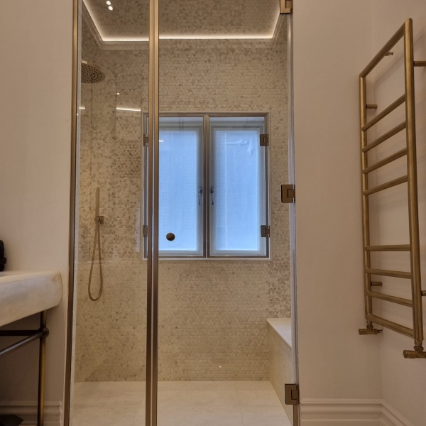 Custom Made Crittal Style Shower Enclosures, Screens, photo: 136