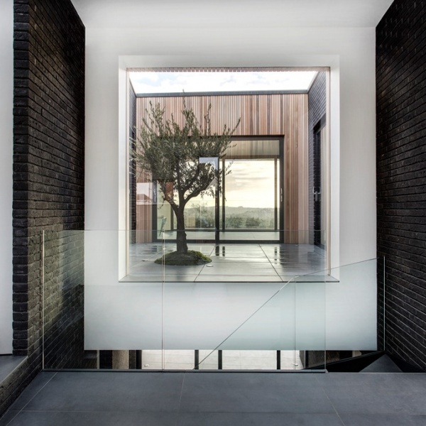 gallery, photo: 2