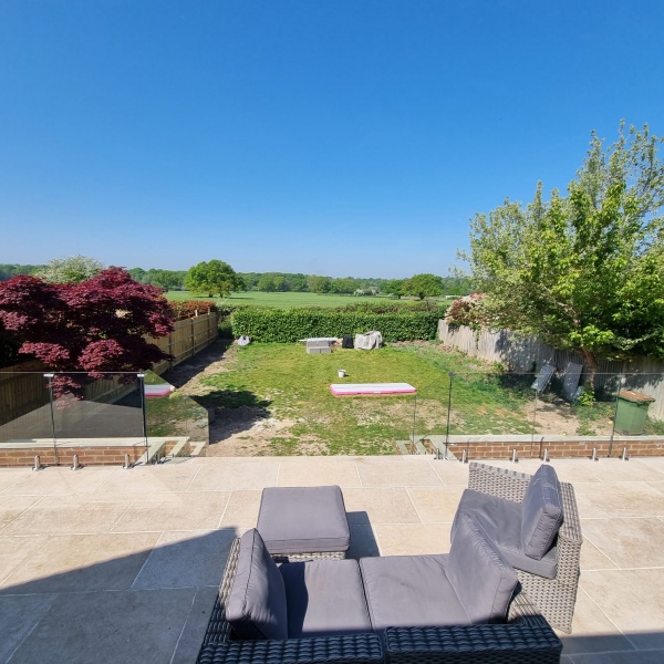 Glass balustrades, photo: 100